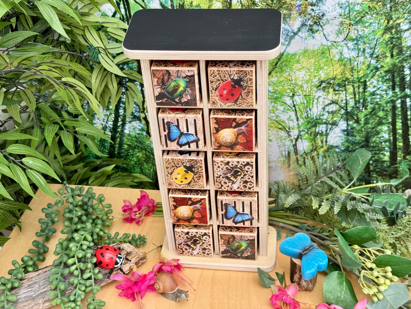 Houten Insectenhotel (10-frame)