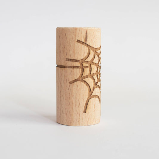 Houten roller - Spinnenweb met spin