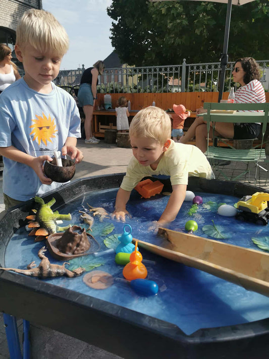 Tuff Tray met onderstel