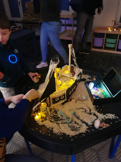 Spel en verhaal: speelsessie in het donker 🌙🎃
