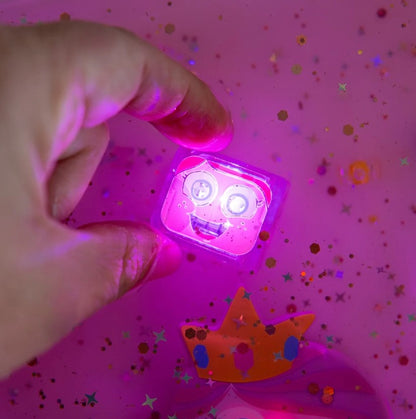 Glo Pals cubes