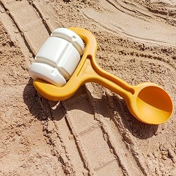 Zandroller met schep