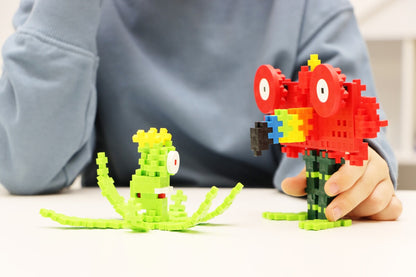 Learn To Build Monsters (240 stuks)