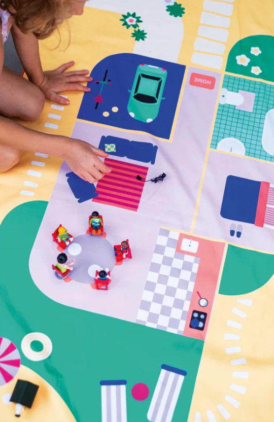 Quut - Play Towel Poppenhuis M 140 x 70 cm