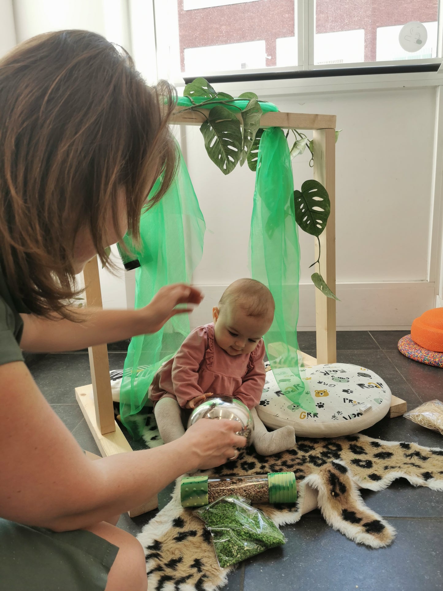 Speelsessie Messy Mini's