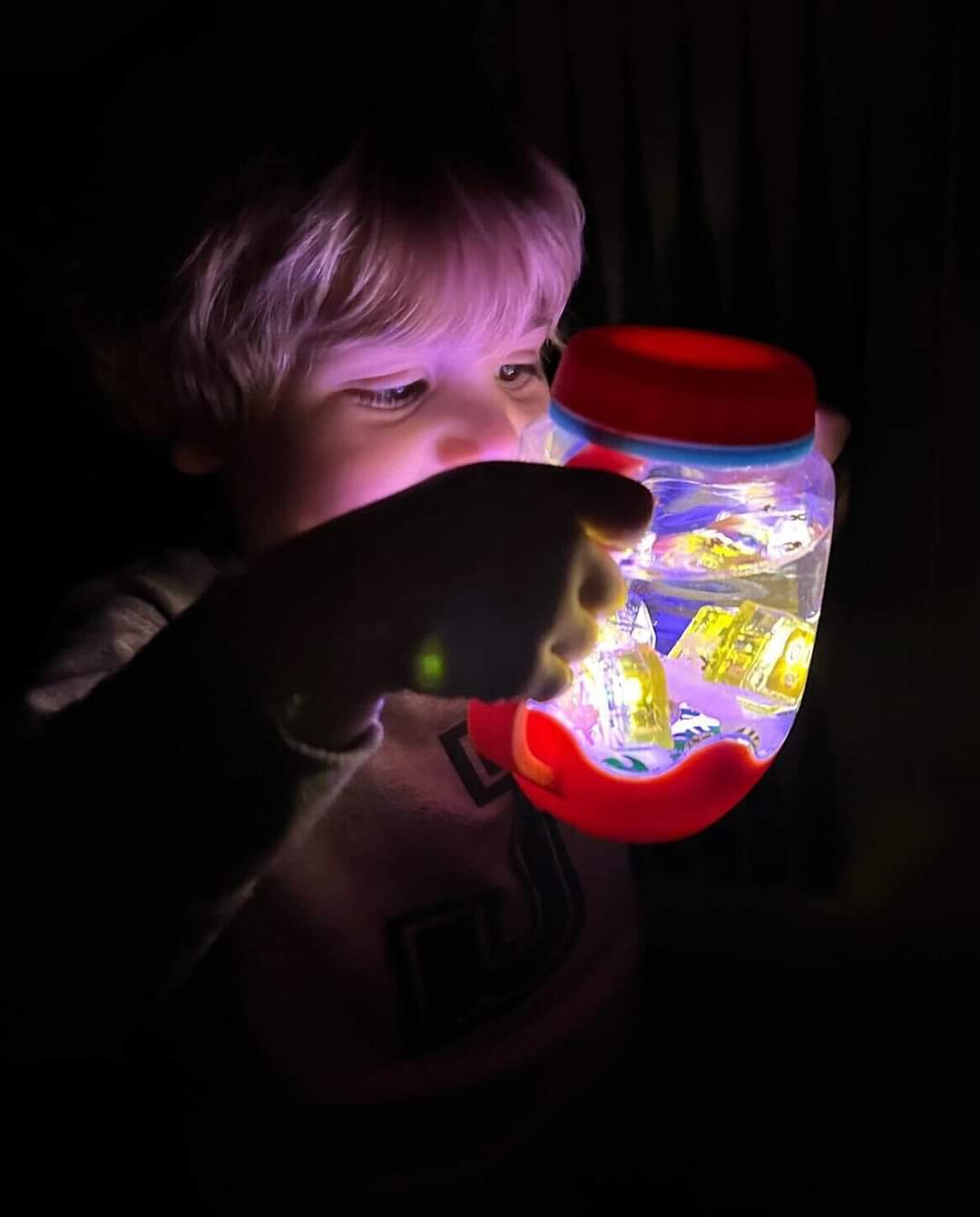 Glo Pals Sensory Play Jar